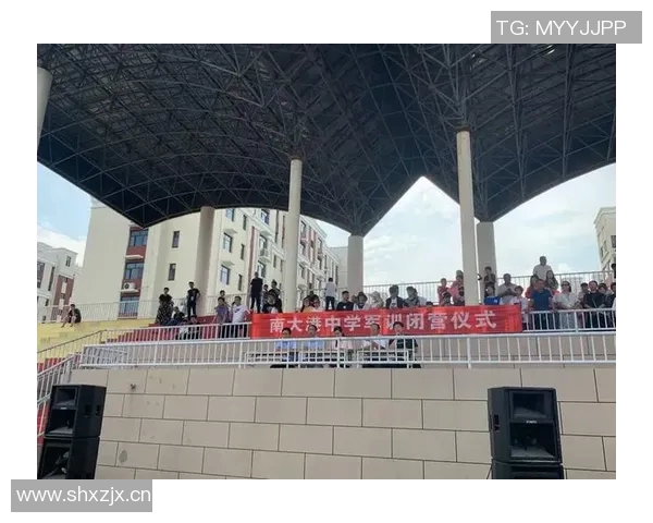 重庆极限运动队的拼搏之路：勇敢追梦的真实故事与奋斗纪实